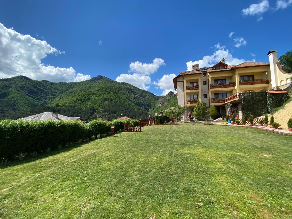 Kris Guest House Dövlen Dış mekan fotoğraf