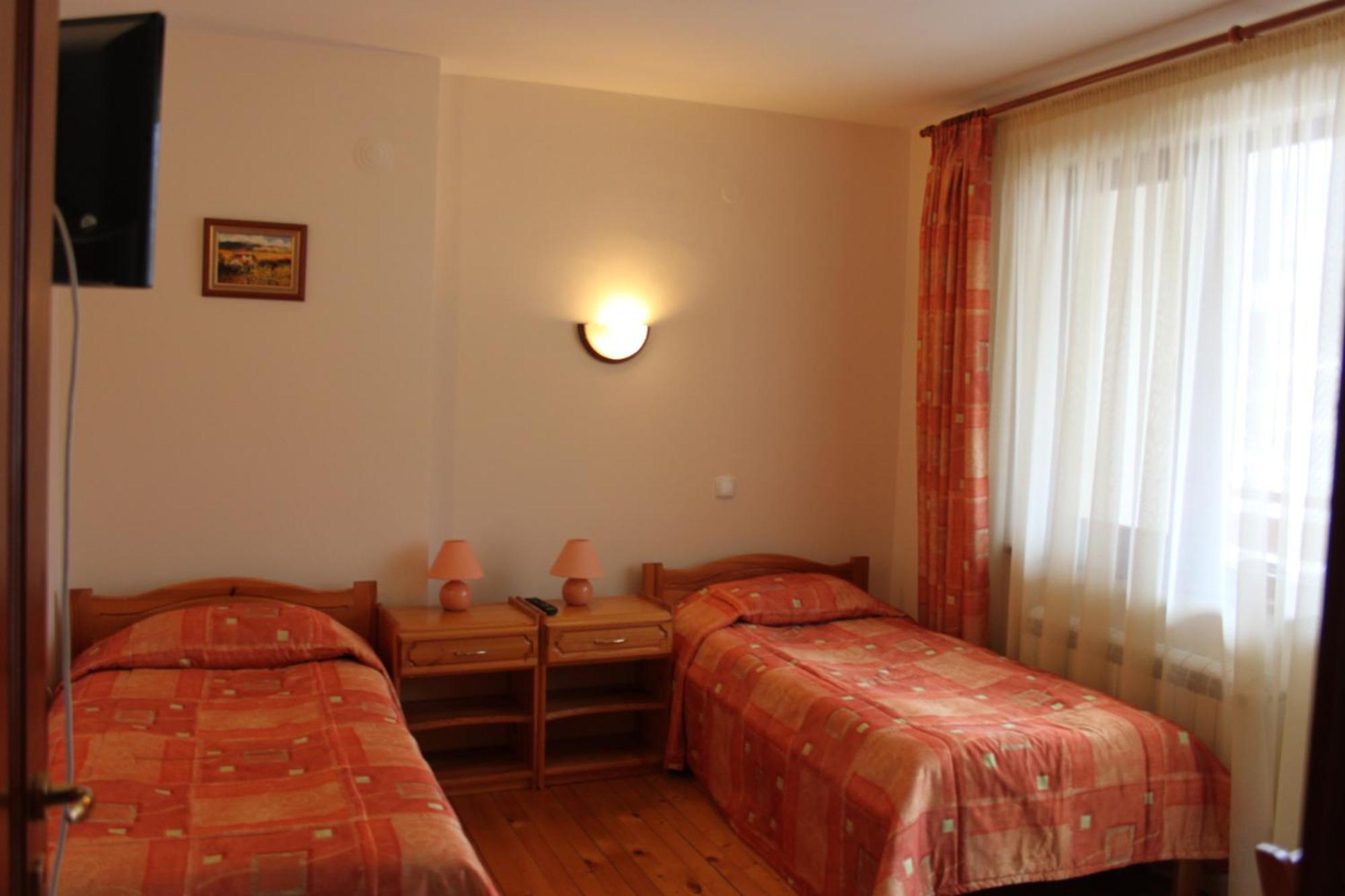 Kris Guest House Dövlen Oda fotoğraf