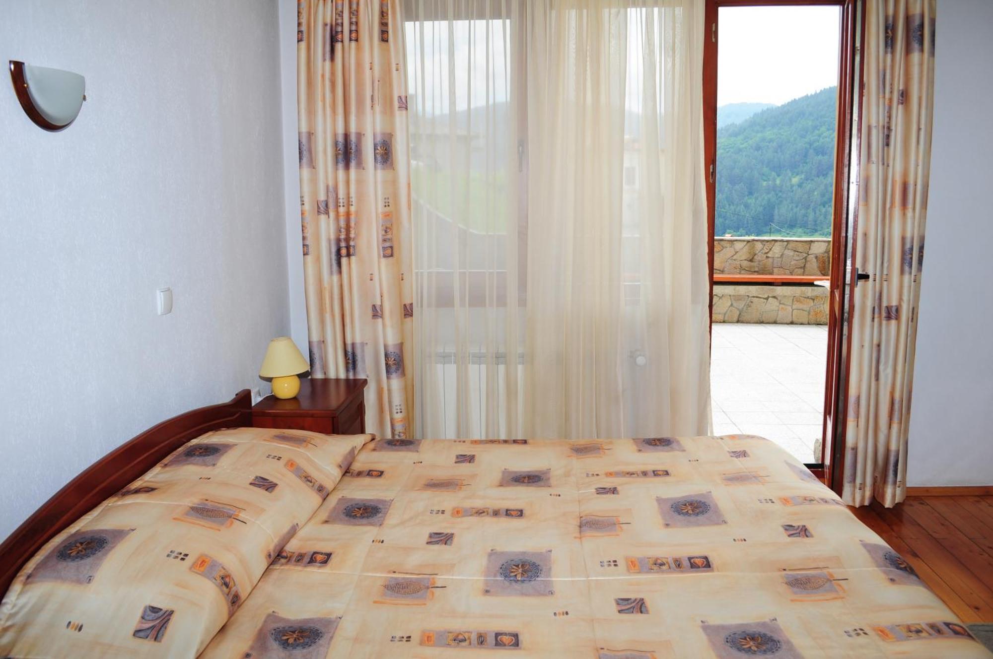Kris Guest House Dövlen Oda fotoğraf