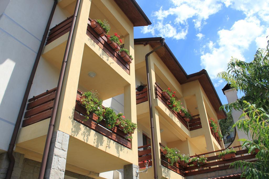 Kris Guest House Dövlen Dış mekan fotoğraf
