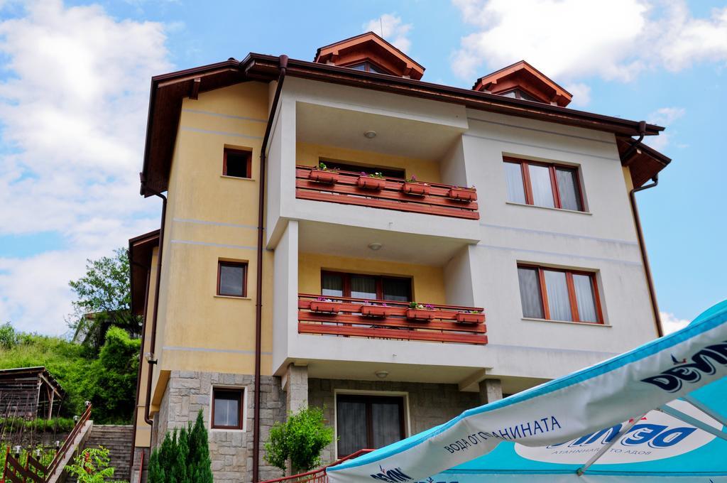 Kris Guest House Dövlen Dış mekan fotoğraf